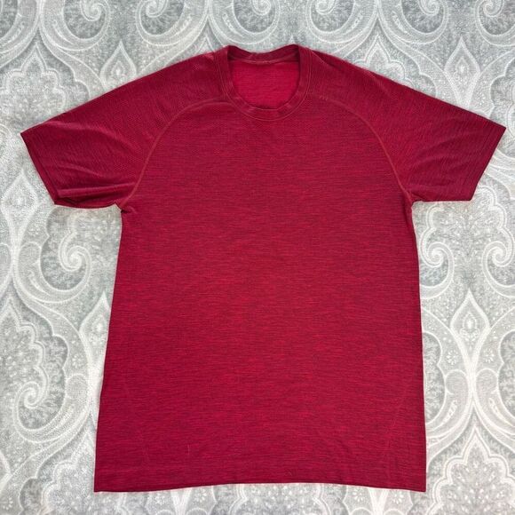 lululemon athletica Other - Mens Lululemon Metal Vent Short Sleeve